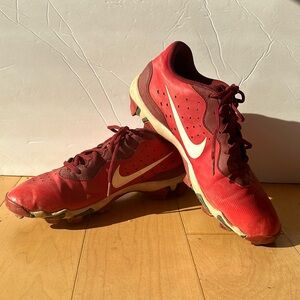 Nike Diamond baseball cleats size 9